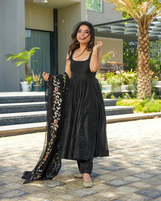 GLORIOUS BLACK COLOR GEORGETTE BASE DESIGNER LOOK ANARKALI SUIT WITH CHURIDAR AND EMBROIDERY WORK DUPATTA