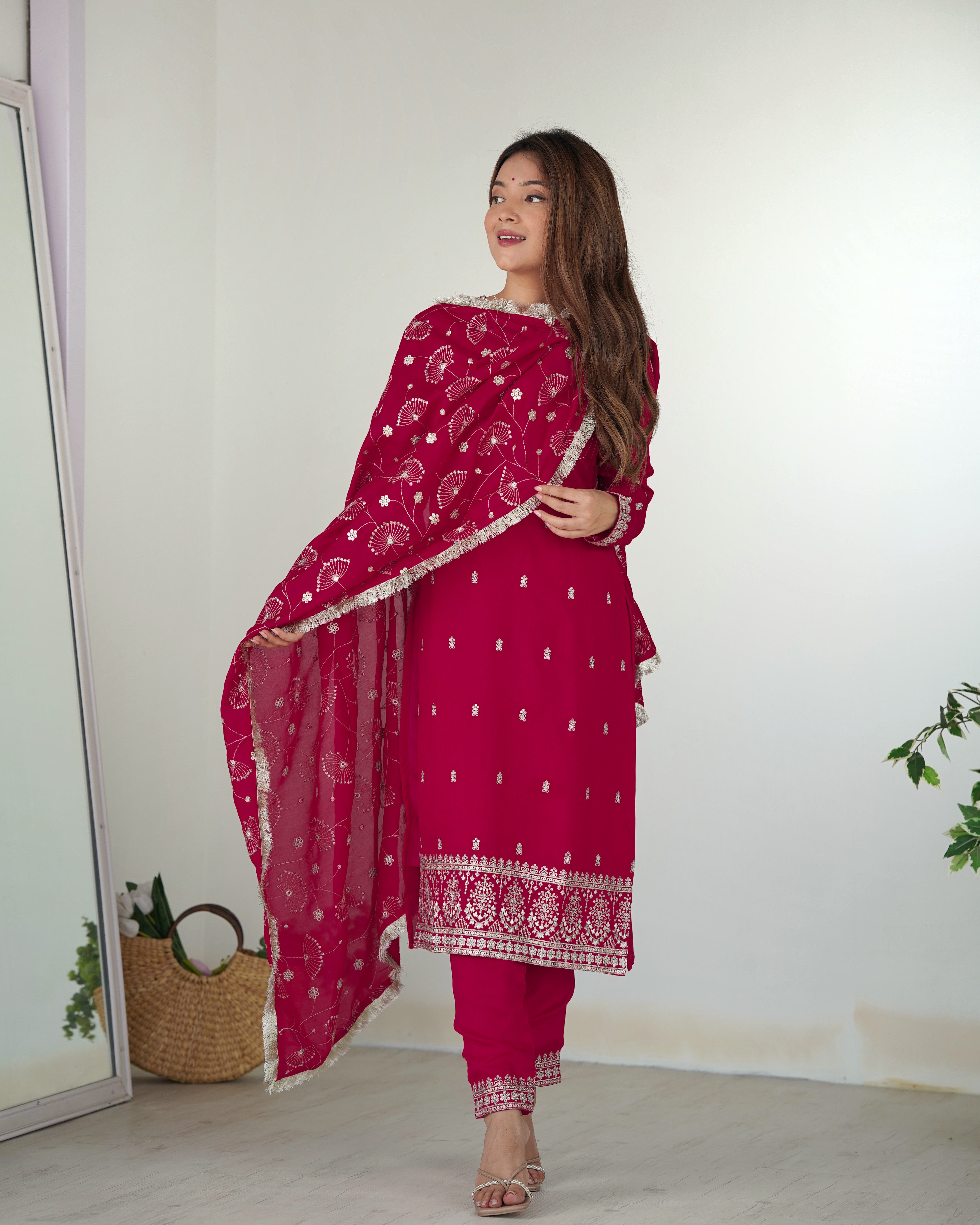 BEAUTIFUL KURTA WITH DUPPTA SET, TROUSERS