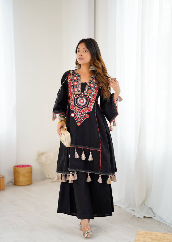 BLACK PREMIUM KHADI COTTON DESIGNER LOOK CO-ORD SET